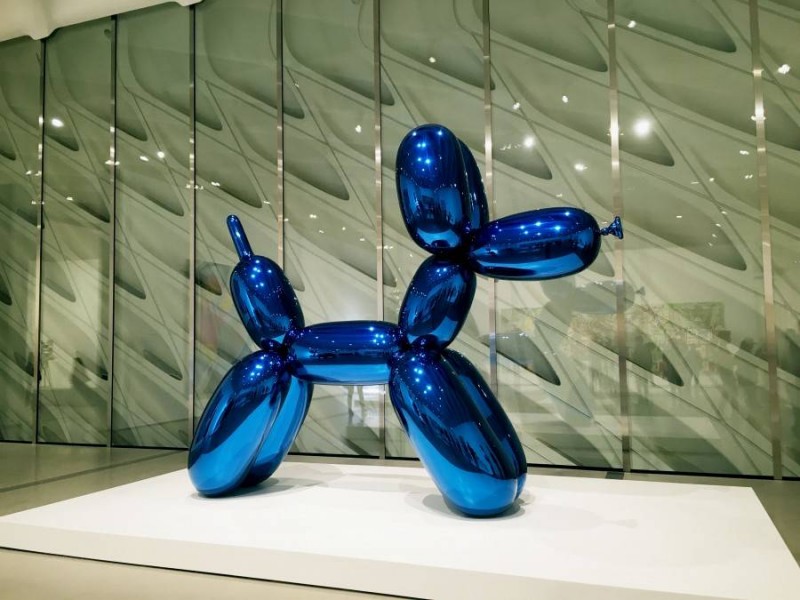 Jeff Koons Balloon Dog 5 must see artwork at the Broad Museum