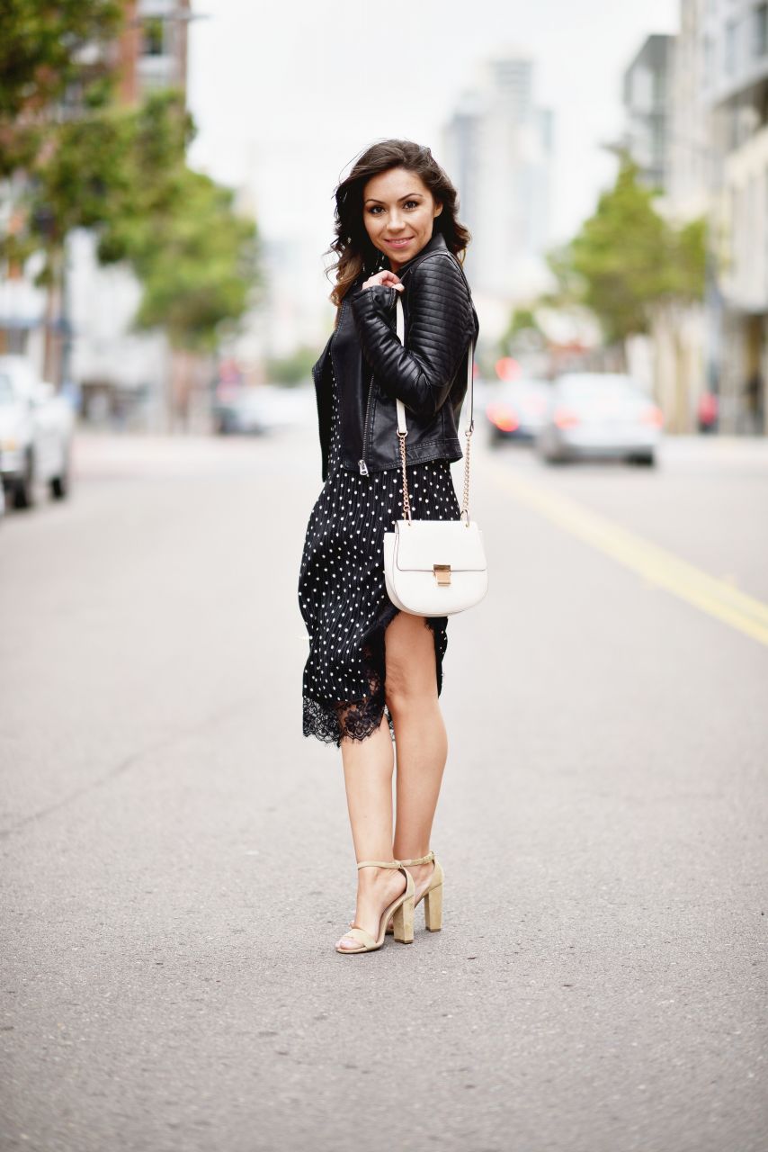 San Diego style blogger wearing lace trim slip dress