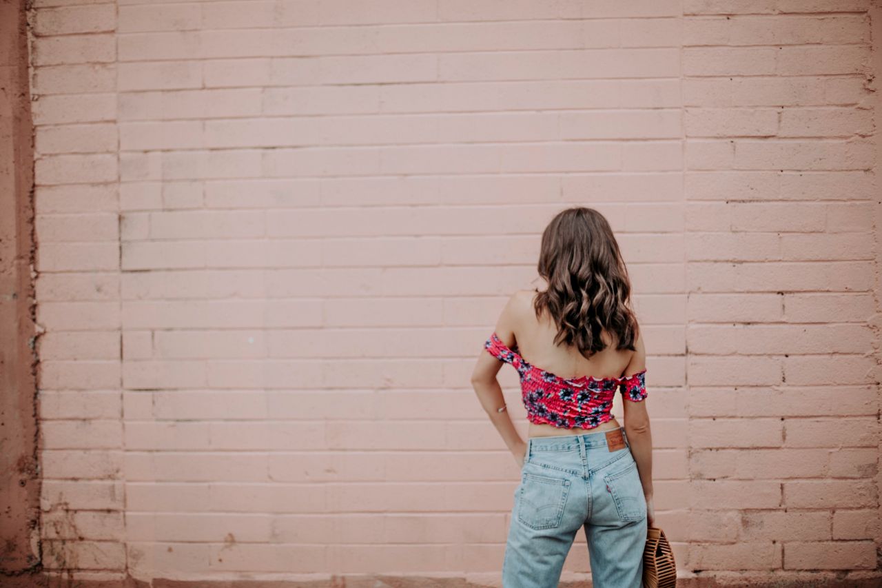 My new favorite distressed denim for the summer: Levi's 501 Crop Jeans from ShopBop